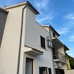 Paradiso Arx Appartement *