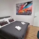 Paradiso Arx Pula