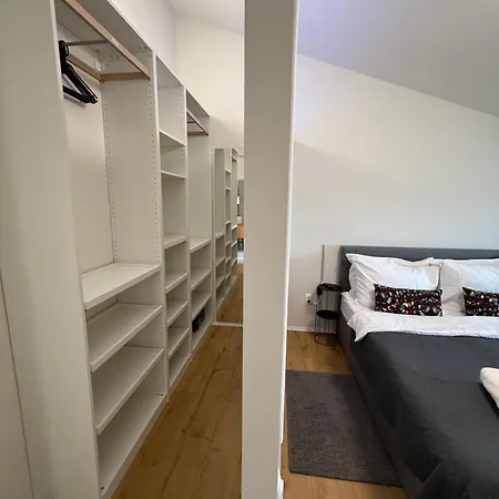 Paradiso Arx Apartman Pula