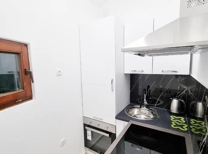 Apartment Paradiso Arx Pula