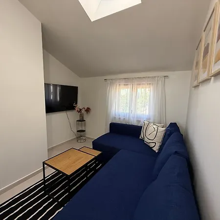 Paradiso Arx Apartman