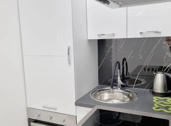 Apartman Paradiso Arx *