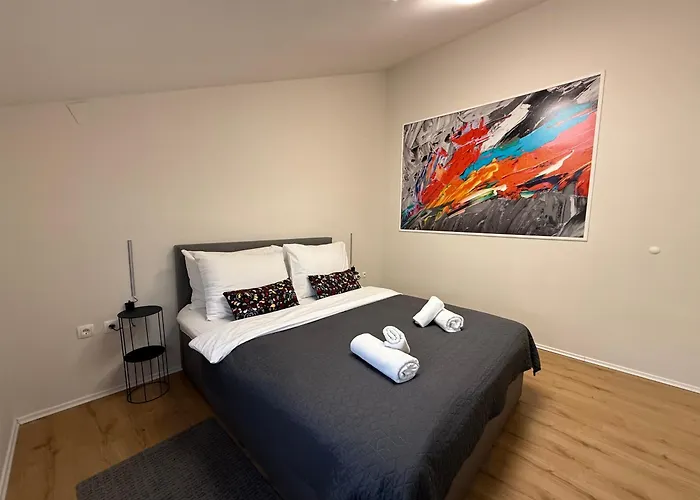 Paradiso Arx Apartman
