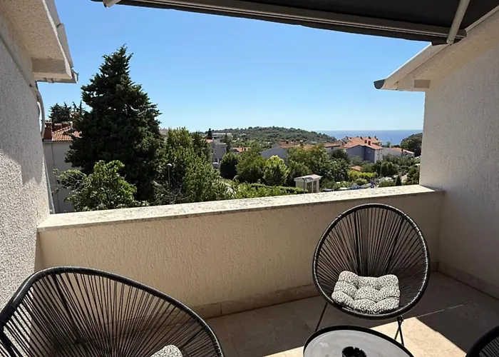 Apartman Paradiso Arx