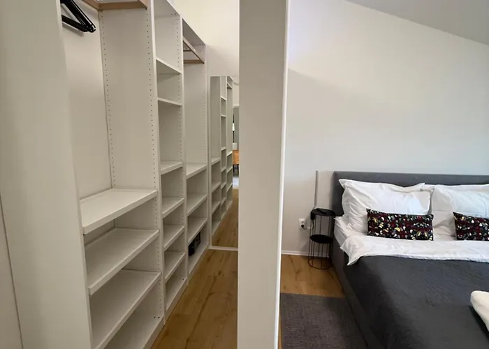 Paradiso Arx Apartman Póla