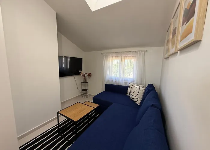 Paradiso Arx Apartman